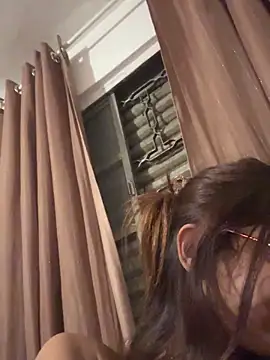 FadaPerigosa online show from April 3, 3:24 am