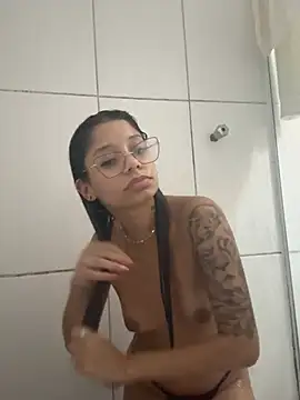 FadaPerigosa online show from March 25, 2:01 am