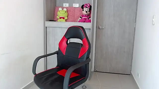 Chanell mina online show from November 8, 3:43 am