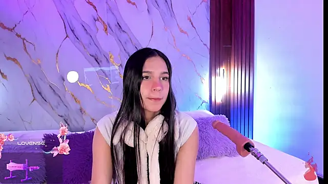 Emmiicute online show from March 14, 8:26 pm