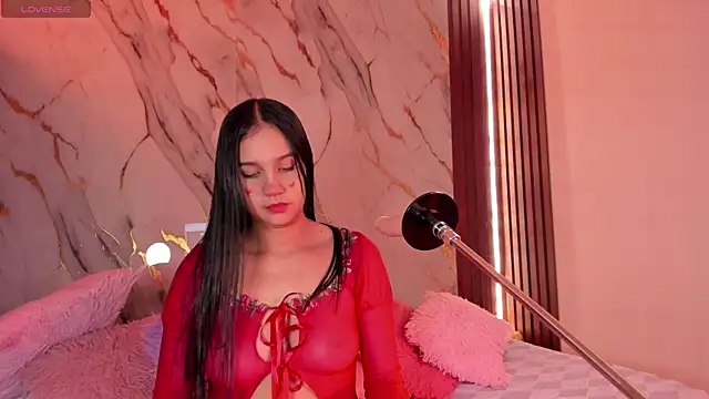 Emmiicute online show from October 11, 9:16 pm