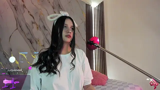 Emmiicute online show from September 25, 10:27 pm