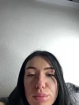 Snapshot of karrr__aaa chatting on October 8, 8:31 pm karrr aaa online show from October 8, 8:31 pm