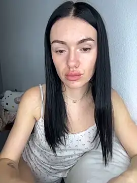 Snapshot of karrr__aaa chatting on November 14, 9:40 pm karrr aaa online show from November 14, 9:40 pm