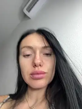 Snapshot of karrr__aaa chatting on October 1, 9:07 pm karrr aaa online show from October 1, 9:07 pm