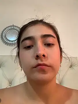 miaftmax online show from November 14, 6:44 pm