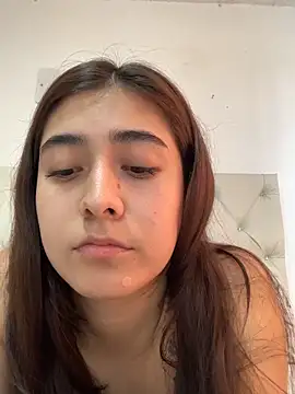 miaftmax online show from November 7, 4:44 pm