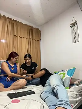 miaftmax online show from February 7, 7:22 pm