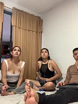 miaftmax online show from February 18, 7:10 pm