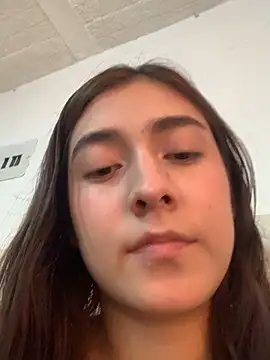 miaftmax online show from October 18, 4:20 pm