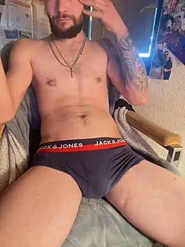 Snapshot of Mexxwell69 chatting on November 21, 12:37 pm Mexxwell69 online show from November 21, 12:37 pm