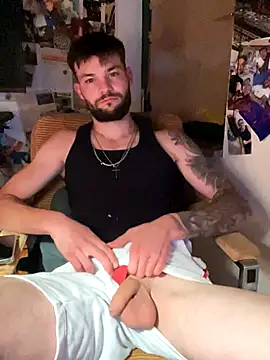 Snapshot of Mexxwell69 chatting on November 3, 11:08 pm Mexxwell69 online show from November 3, 11:08 pm