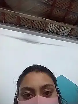 Snapshot of Nusrat-Q chatting on September 10, 5:12 pm Nusrat-Q online show from September 10, 5:12 pm