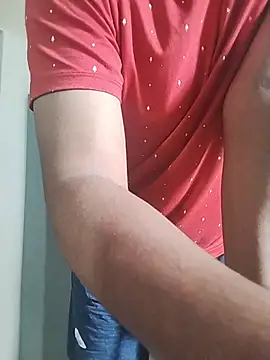 COme8989 online show from December 2, 6:59 am