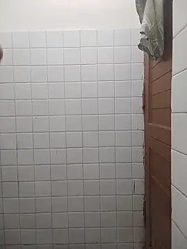 COme8989 online show from December 20, 8:17 am