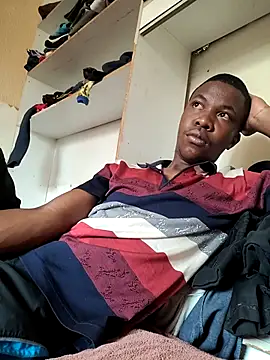 sweetdickboy2 online show from September 28, 9:27 am