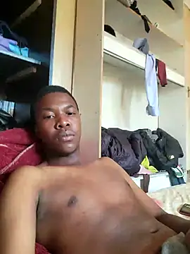 Snapshot of sweetdickboy2 chatting on April 12, 11:35 am sweetdickboy2 online show from April 12, 11:35 am
