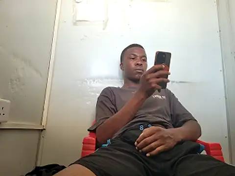 Snapshot of sweetdickboy2 chatting on March 29, 12:07 pm sweetdickboy2 online show from March 29, 12:07 pm