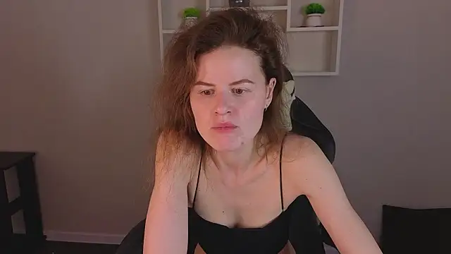 Wanda Gomez online show from March 29, 1:02 pm