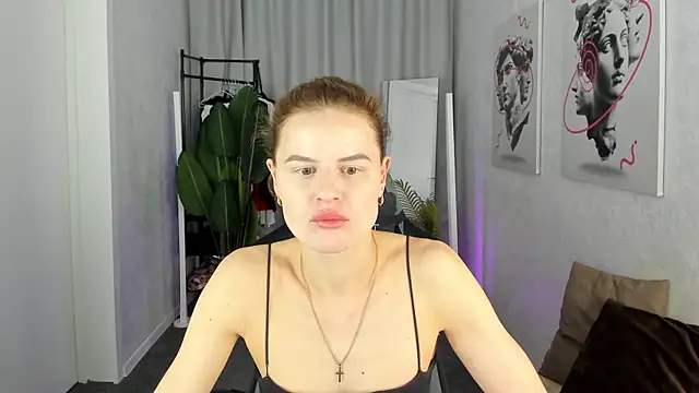 Wanda Gomez online show from May 20, 1:52 pm