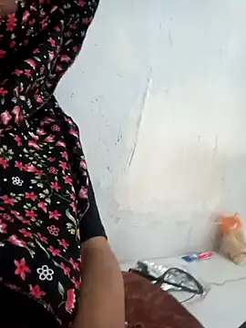 sweet  spriya online show from September 10, 6:23 am