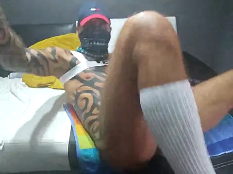 Snapshot of slavic_boy_39 chatting on October 11, 11:00 am slavic boy 39 online show from October 11, 11:00 am