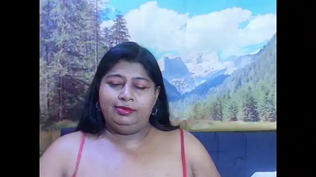 indianhoney694u online show from February 3, 6:33 am