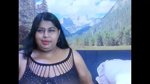 indianhoney694u online show from February 2, 5:34 pm