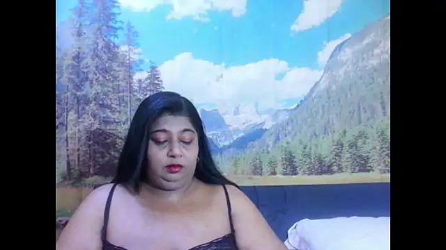 indianhoney694u online show from February 12, 5:07 am