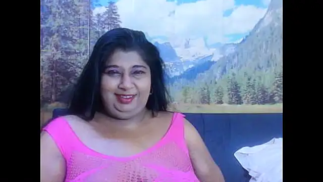 indianhoney694u online show from February 7, 5:15 am