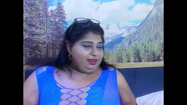 indianhoney694u online show from January 15, 5:11 am