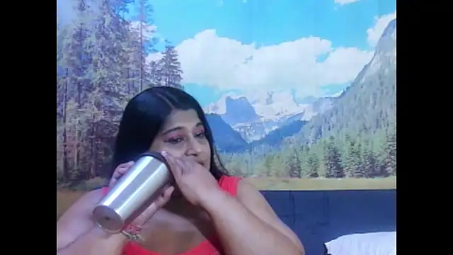 indianhoney694u online show from March 2, 5:08 am