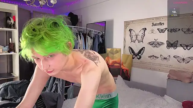 Your avatar online show from November 22, 9:24 pm