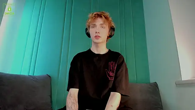 Your avatar online show from July 23, 8:16 pm
