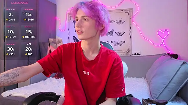 Your avatar online show from January 10, 8:15 pm