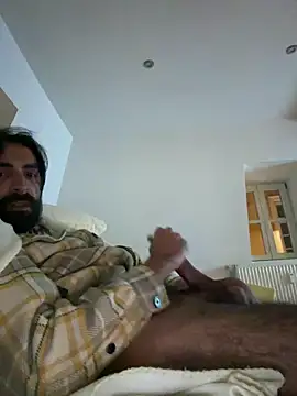 Snapshot of SergioGarcia93 chatting on October 3, 9:38 pm SergioGarcia93 online show from October 3, 9:38 pm