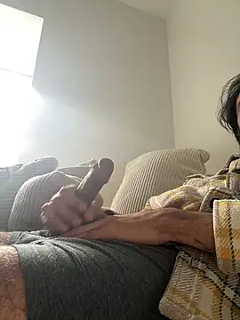 Snapshot of SergioGarcia93 chatting on April 3, 8:54 am SergioGarcia93 online show from April 3, 8:54 am