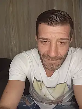 Alexdaniel89 online show from June 24, 11:24 pm