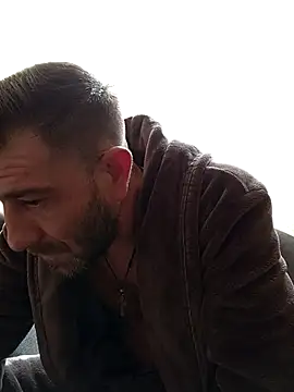 Alexdaniel89 online show from March 5, 8:00 am