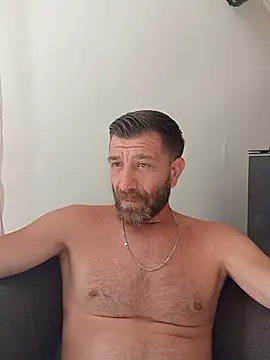 Alexdaniel89 online show from August 4, 8:19 am