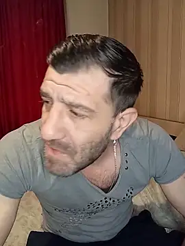 Alexdaniel89 online show from April 2, 6:20 am