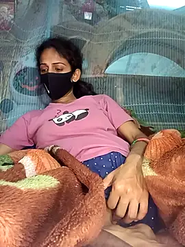 priyastrip314 online show from March 3, 6:04 pm