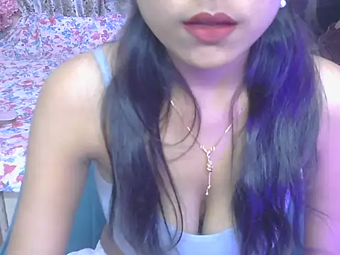 hoty-priya online show from March 13, 4:39 am