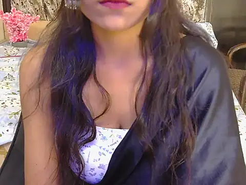 hoty-priya online show from October 16, 6:10 am