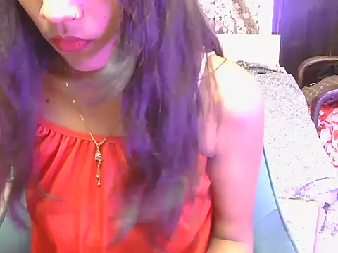 hoty-priya online show from April 12, 5:11 am