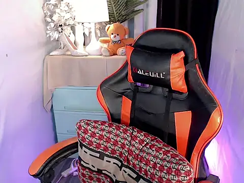 urgirl maria online show from September 26, 11:44 pm