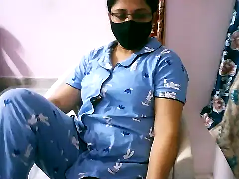 jannu6482 online show from September 22, 12:44 pm