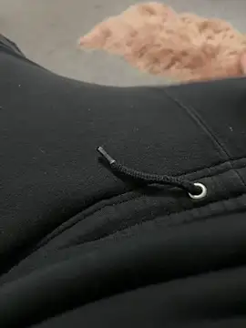 biversboy online show from March 6, 7:20 pm