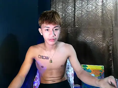 Snapshot of naughtyboyloy_0 chatting on September 27, 2:56 pm naughtyboyloy 0 online show from September 27, 2:56 pm