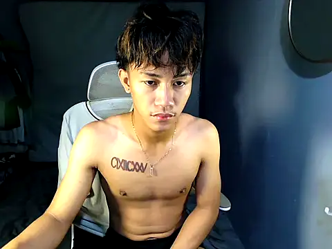 naughtyboyloy 0 online show from May 10, 10:44 pm